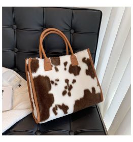 Korean Style Large-capacity Handbag Fashion Western Plush (Option: Milk Pattern Brown)